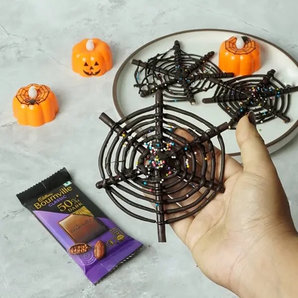 Bournville Pocky Web Spider Bites for Halloween-Keep it in the fridge