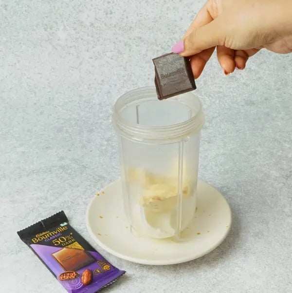 Bournville Soan Papdi Pistachio Milkshake-Add pieces of Cadbury Bournville chocolate