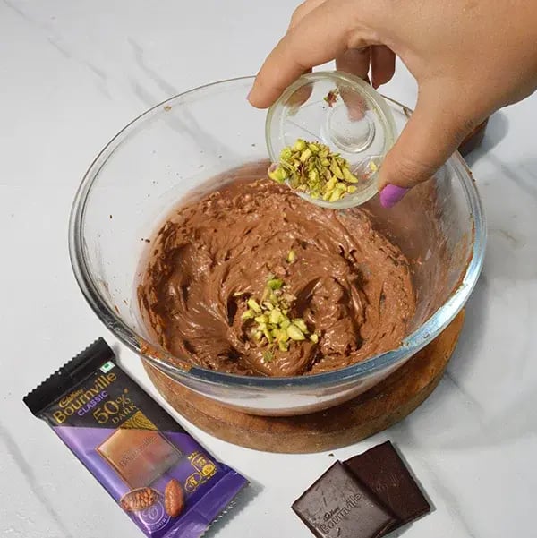 Bournville Sour Cream Chocolate With Pistachio - Add chopped pistachios