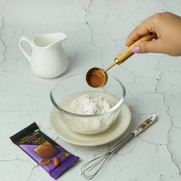 Bournville Wheat Pancake-In a large mixing bowl