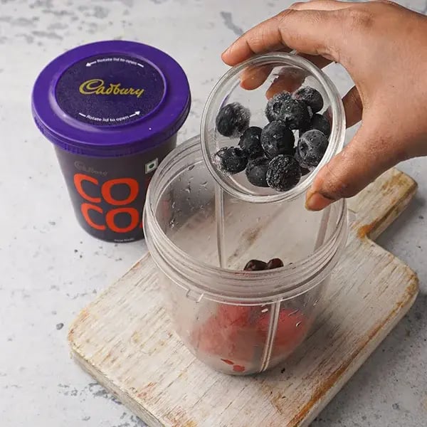 cadbury-black-forest-smoothie-step3
