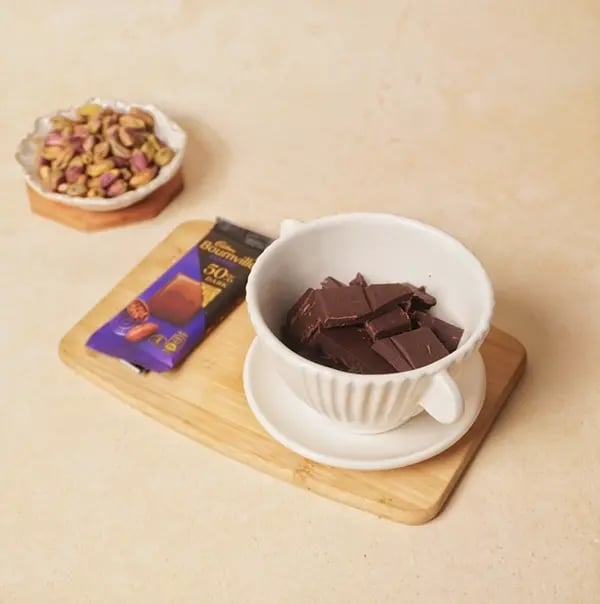 Cadbury Bournville and Pistachio Discs-Break the Bournville chocolate