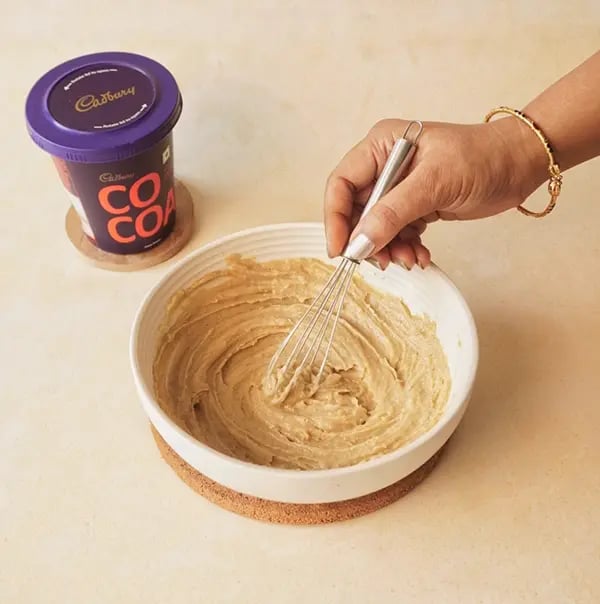 Cheesecake Brownie-In a large mixing bowl