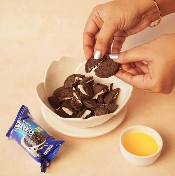 Cherry Pie with Oreo Crust and Cashew Topping-Crush Oreos in a food processor