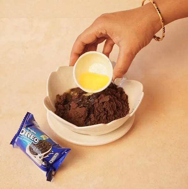 Cherry Pie with Oreo Crust and Cashew Topping-Mix the Oreo crumbs