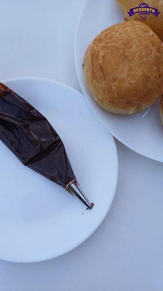 Chocolate Filled Bun Recipe - Melted Chocolate