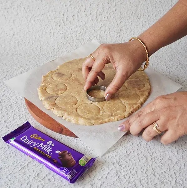 Chocolate Almond Cookies with Dry Fruits Mix - Roll out the dough