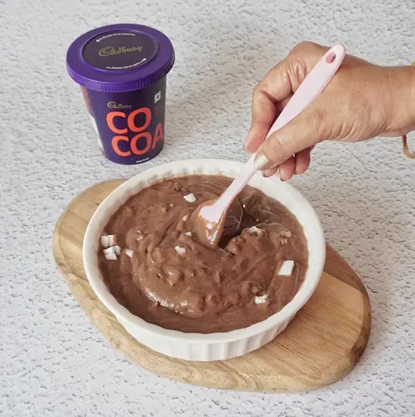 Chocolate Avocado Mousse with Coconut Milk - Mix gently