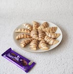 Chocolate Baked Gujiya With Dry Fruits & Coconut