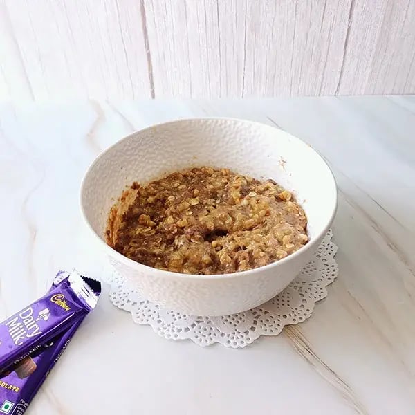 Chocolate Chip Walnut Oatmeal Cookies - Add the oats