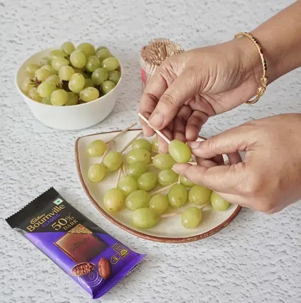 Chocolate Grapes with Pistachio - Add toothpicks