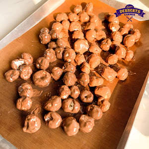 Chocolate Makhana | Desserts Corner