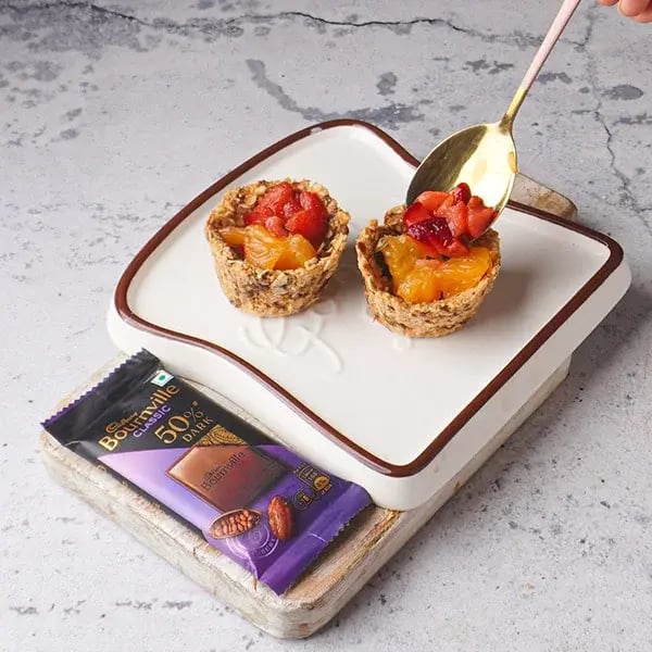 Chocolate Oats Fruit Cup - Add strawberries