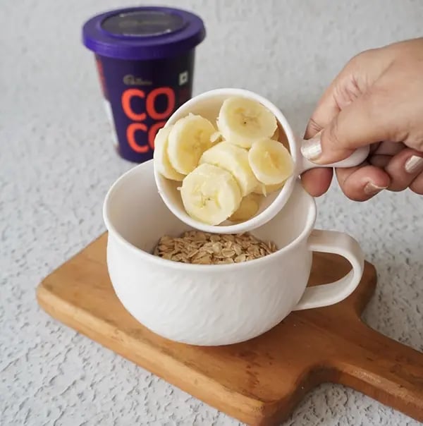 Chocolate Oats Milkshake-Add banana preferably a ripe one