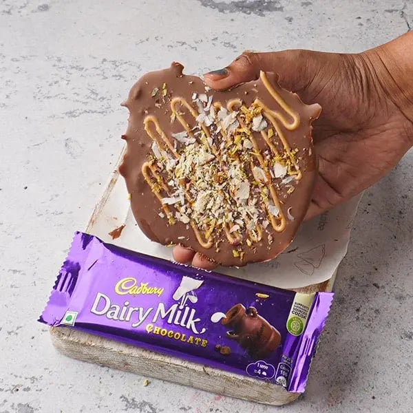 Chocolate Peanut Butter Bark - Keep it in fridge