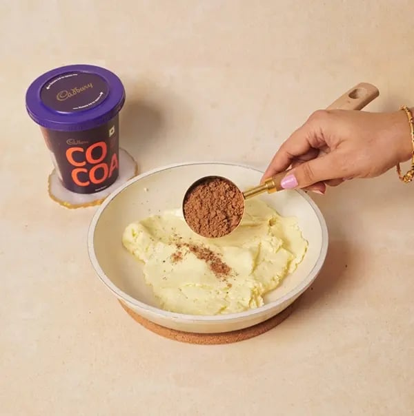 Chocolate Pedas-Sift in the cocoa powder