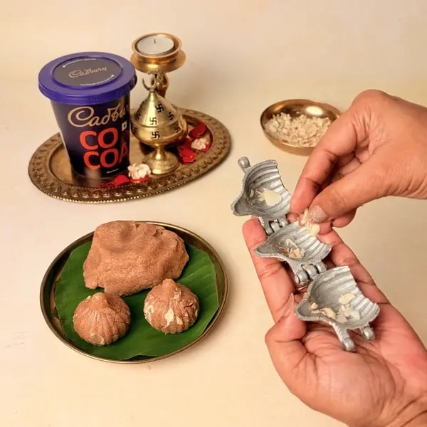 Chocolate Rava Modak With Cadbury Cocoa Powder For Ganpati Bappa - Greased Modak Mould