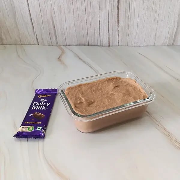 Chocolate Rice Pudding Mousse with Almond Crunch - Refrigerate it