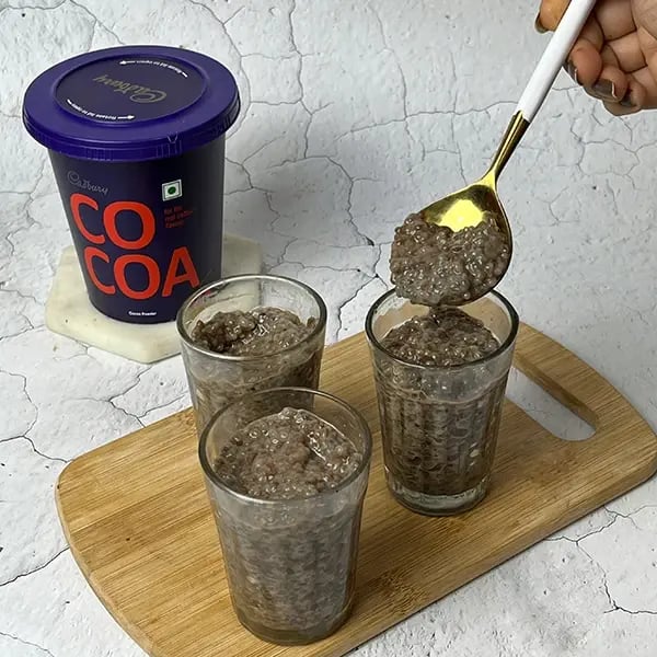 Cocoa Coffee Chia Seeds Pudding-Transfer the mixture