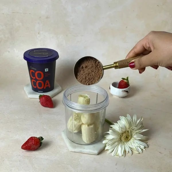 Cocoa Flourless No Bake Berry Brownie - Blended Cocoa And Banana