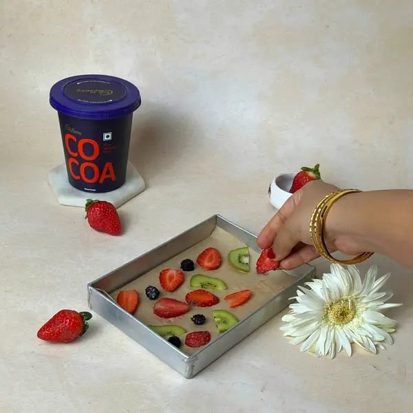 Cocoa Flourless No Bake Berry Brownie - Berry Lined Container