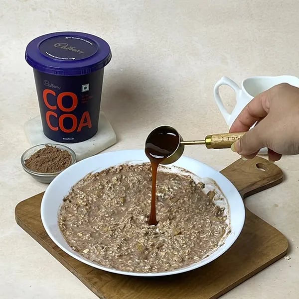 Cocoa Granola Overnight Oats- For sweetness add maple syrup