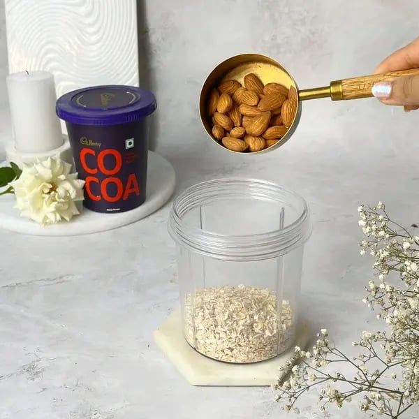 Cocoa Instant Chocolate Essence Cake - Oats And Almonds Blending
