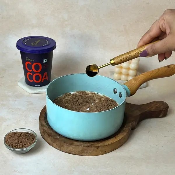 Cocoa Italian Hot Chocolate Mousse - Adding Vanilla Extract