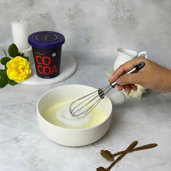 Cocoa Malt Cake - Whisking Sugar Oil