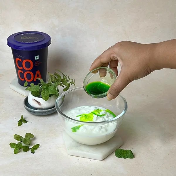 Cocoa Mint Yogurt Popsicles-Take a medium sized bowl