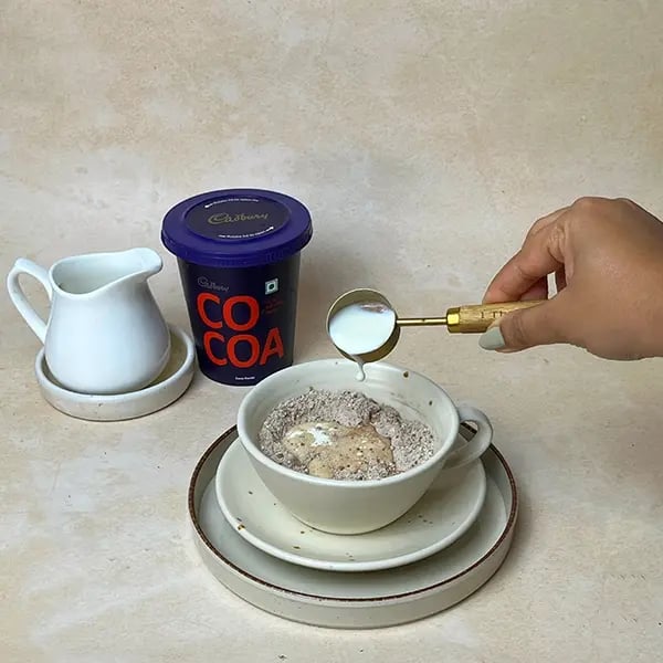 Cocoa Mugcake With Marshmallow -Add milk next