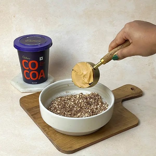 Cocoa Oats Cups-Add peanut butter