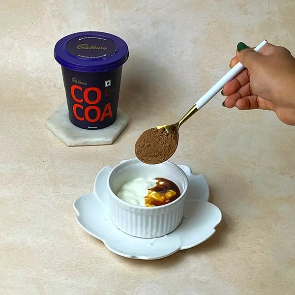 Cocoa Oats Cups-In a small bowl