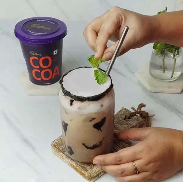 Cold Brew Mint Mocha Drink - Garnish with some mint leaves