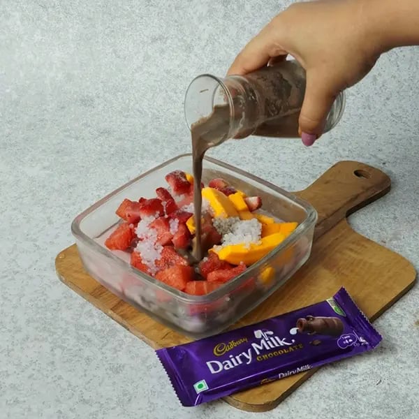 Dairy Milk Chocolate Pearl Mixed Fruit Hwachae-Now pour chocolate milk all over the fruit