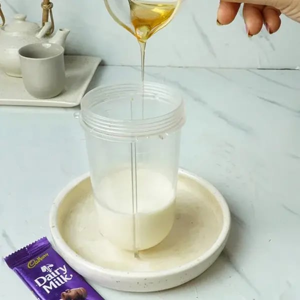 Dairy Milk Greek Yogurt and Walnut Shake - Add chilled Greek yogurt