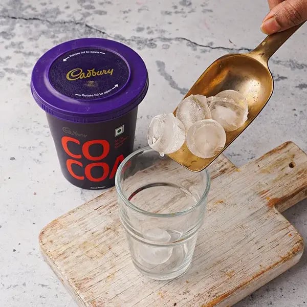 dairy-milk-iced-chocolate-step6
