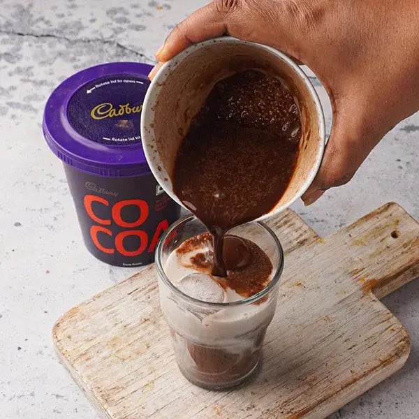dairy-milk-iced-chocolate-step8