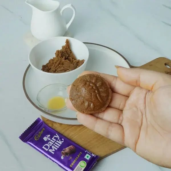 Dairy Milk Jaggery Sandesh with Cardamom - Shape them