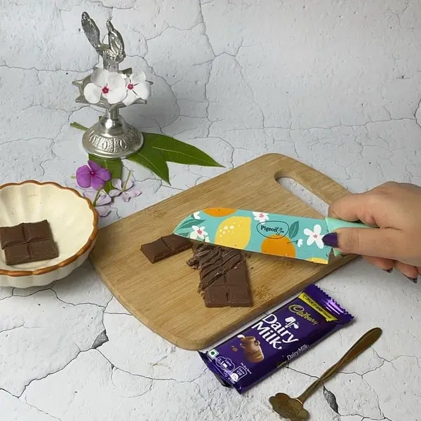 Dairy Milk Kozhukattai: A Chocolatey Twist To The Traditional Festive Sweet - Chopping Chocolate Bar
