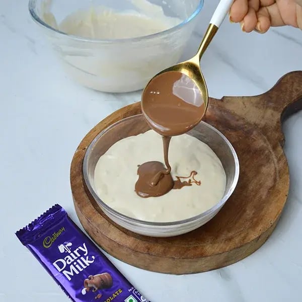 Dairy Milk Marble Coffee Cake - Mix the melted chocolate