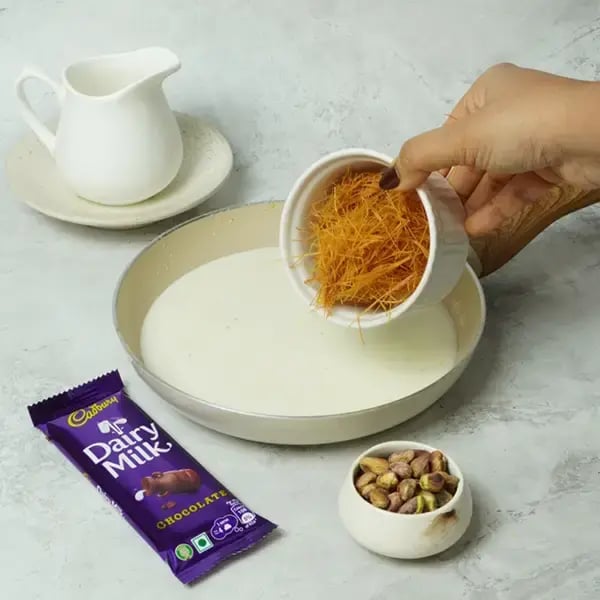 Dairy Milk Sheer Khurma for Eid - Add fried vermicelli
