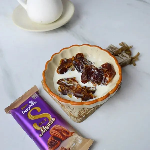 Dairy Milk Silk Chocolate & Date Payasam - Soak the dates