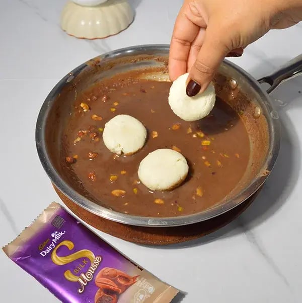 Dairy Milk Silk Chocolate Rasmalai Dessert - Put rasgullas