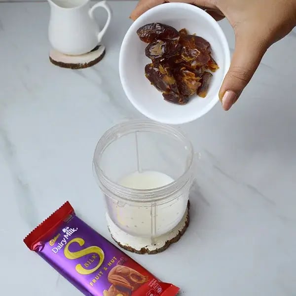 Dairy Milk Silk Dates Payasam with Rose Cashew Crumble - Add soft dates