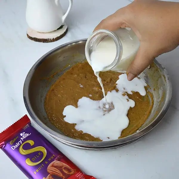 Dairy Milk Silk Dates Payasam with Rose Cashew Crumble - Now pour milk