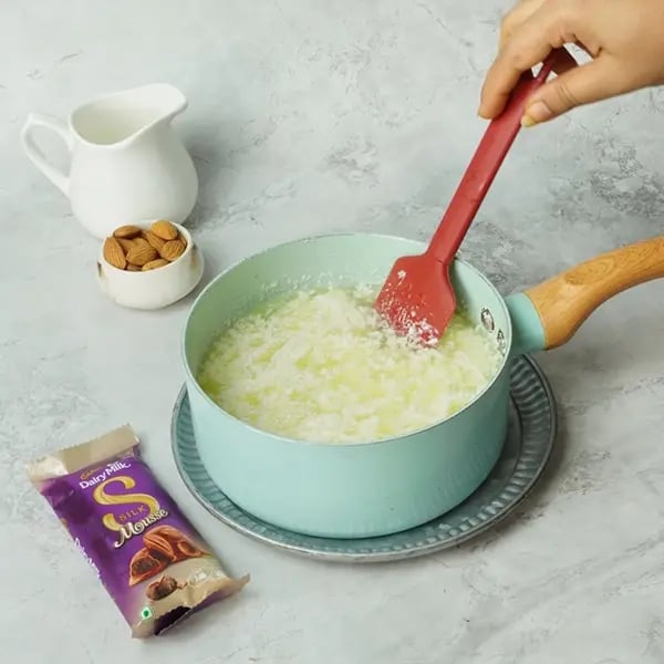 Dairy Milk Silk Habsi Halwa-Allow the milk to sit undisturbed