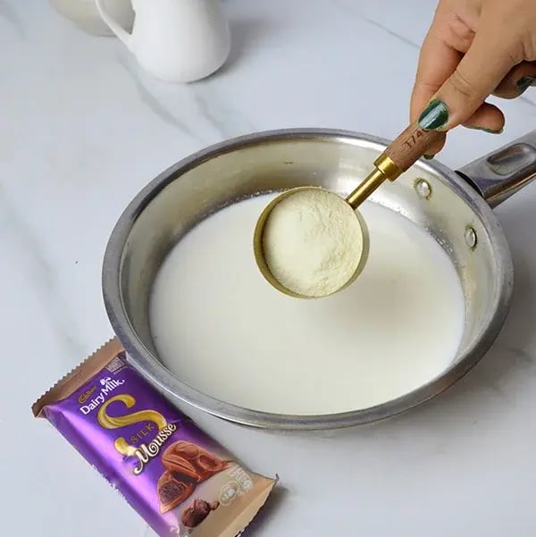 Dairy Milk Silk Motichoor Rabdi Parfrait - Add powdered milk