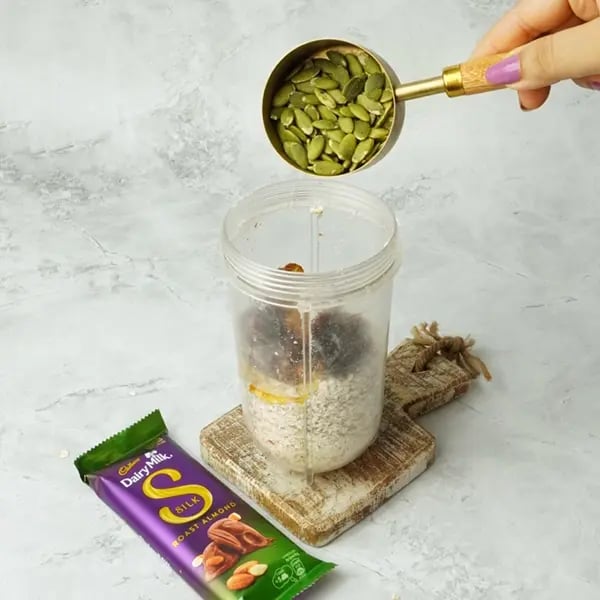 Dairy Milk Silk Oats Dates Bar - Add pumpkin seeds as well
