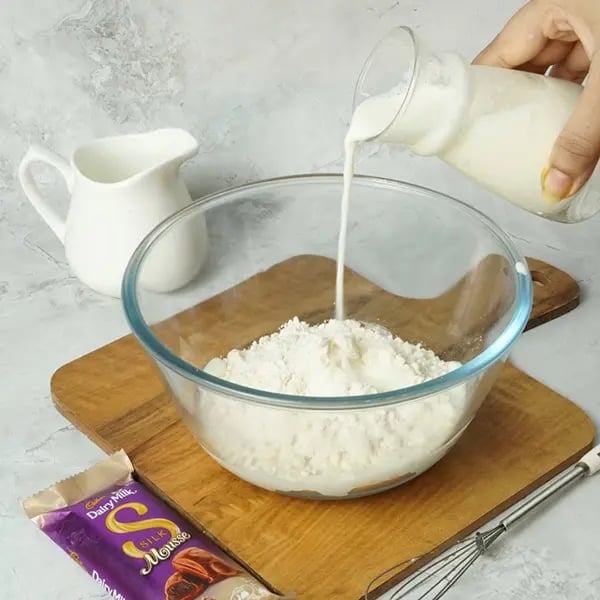 Dairy Milk Silk Tres Leches Cake-Take a medium-sized bowl